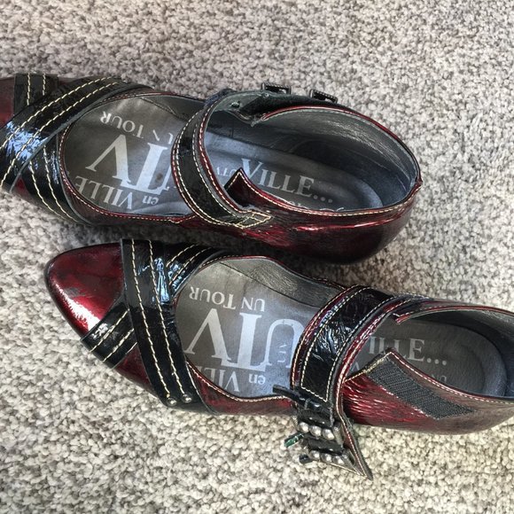 Un Tour En Ville Shoes - Picture 5 of 7